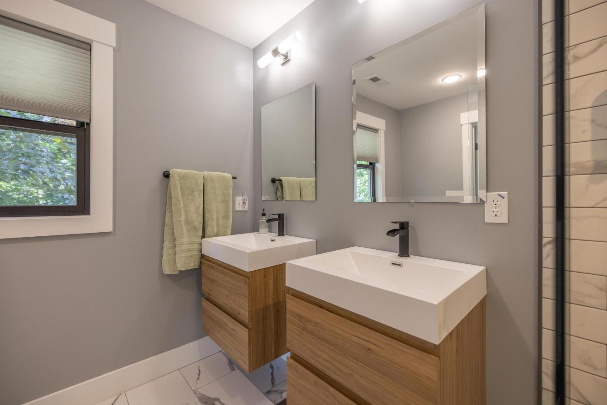 Mid-Century Modern Impeccable Remodel With Hot Tub Villa Asheville Bagian luar foto