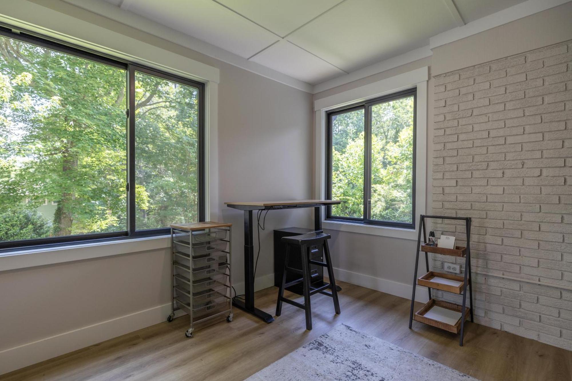 Mid-Century Modern Impeccable Remodel With Hot Tub Villa Asheville Bagian luar foto