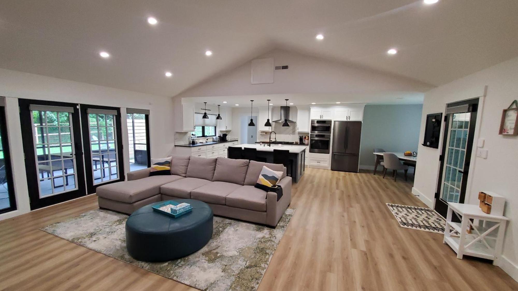 Mid-Century Modern Impeccable Remodel With Hot Tub Villa Asheville Bagian luar foto