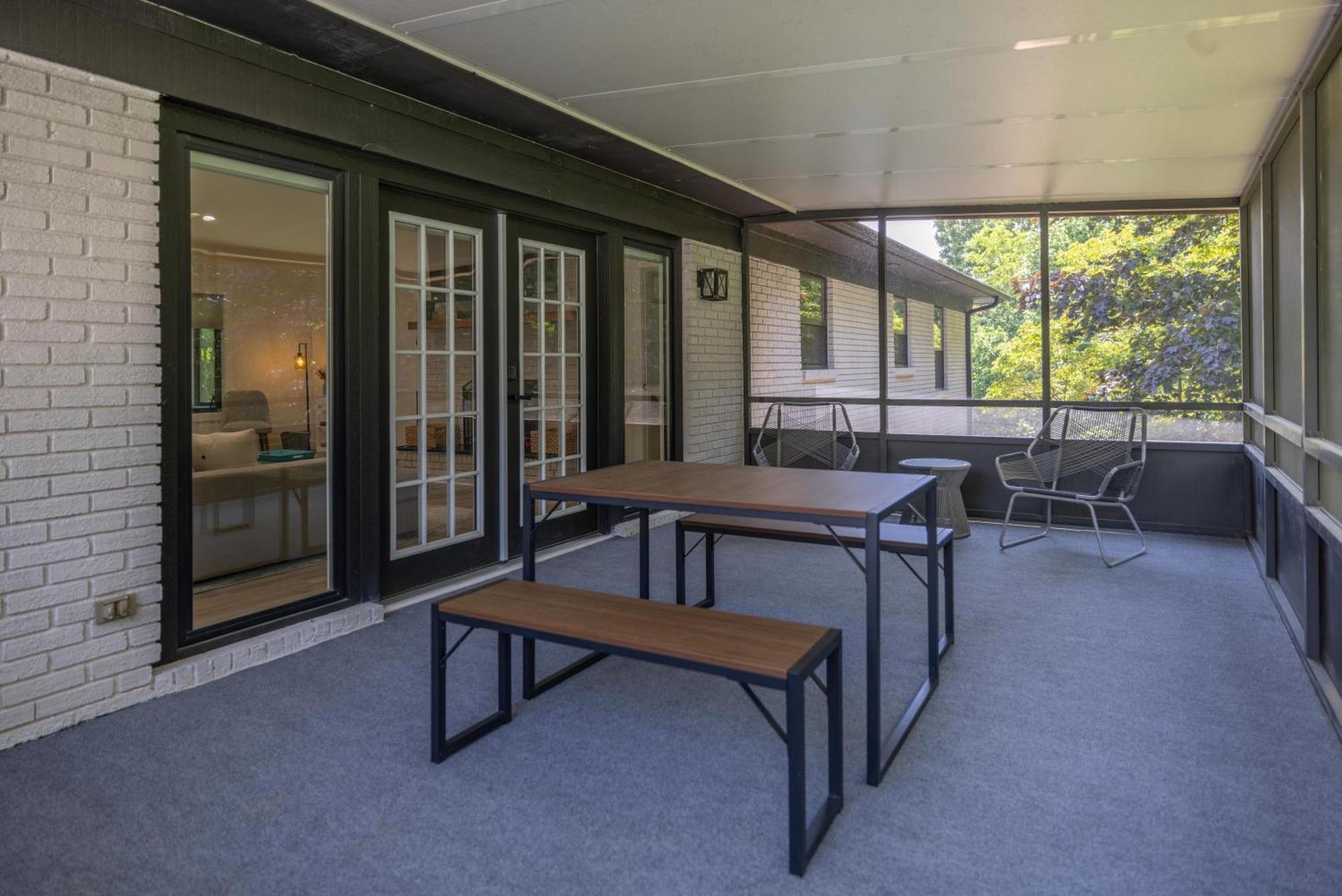 Mid-Century Modern Impeccable Remodel With Hot Tub Villa Asheville Bagian luar foto